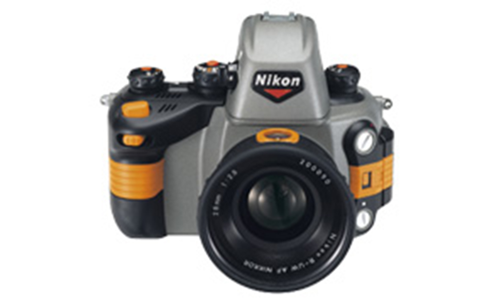 Evolution of NIKONOS | Camera Chronicle | Nikon Consumer