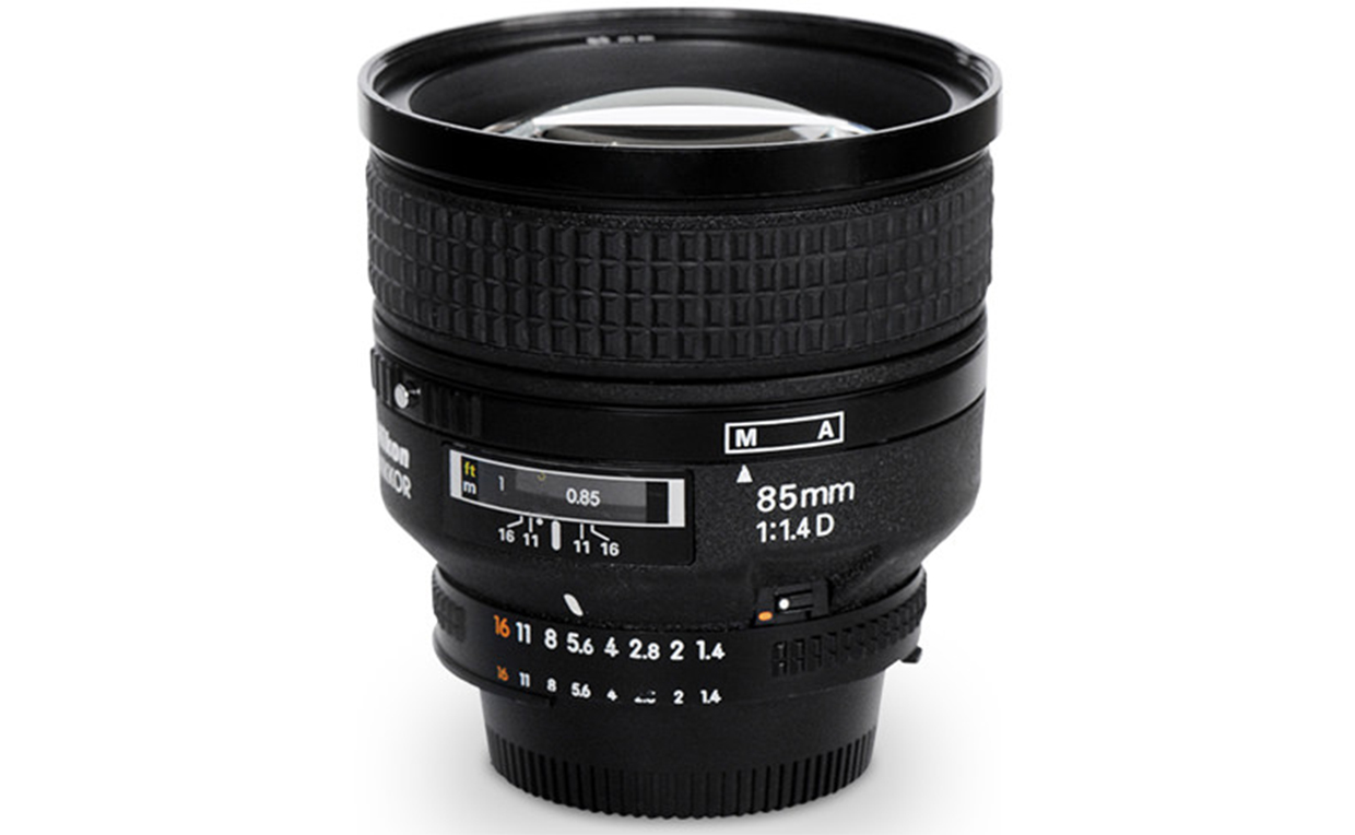 Nikon 85mm f1 4D-