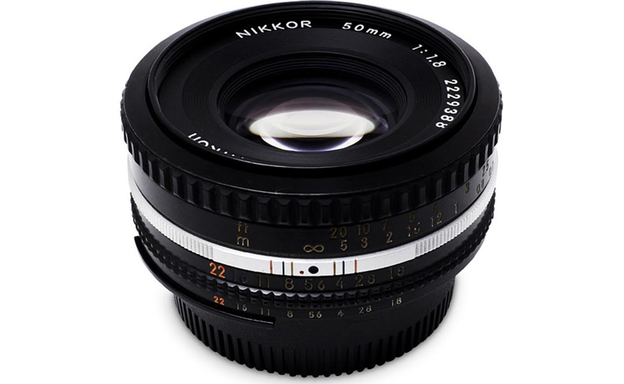 【新作入荷低価】Nikon Ai-s NIKKOR 50mm F1.8 パンケーキ 付属品 4点 レンズ(単焦点)