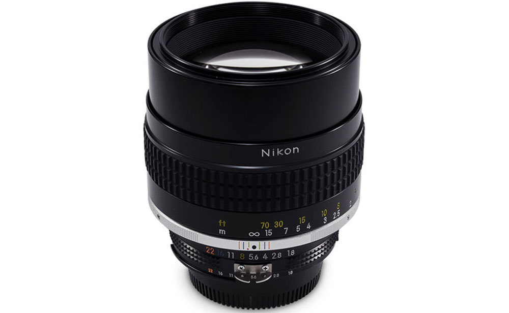 AI Nikkor 105mm f/1.8S